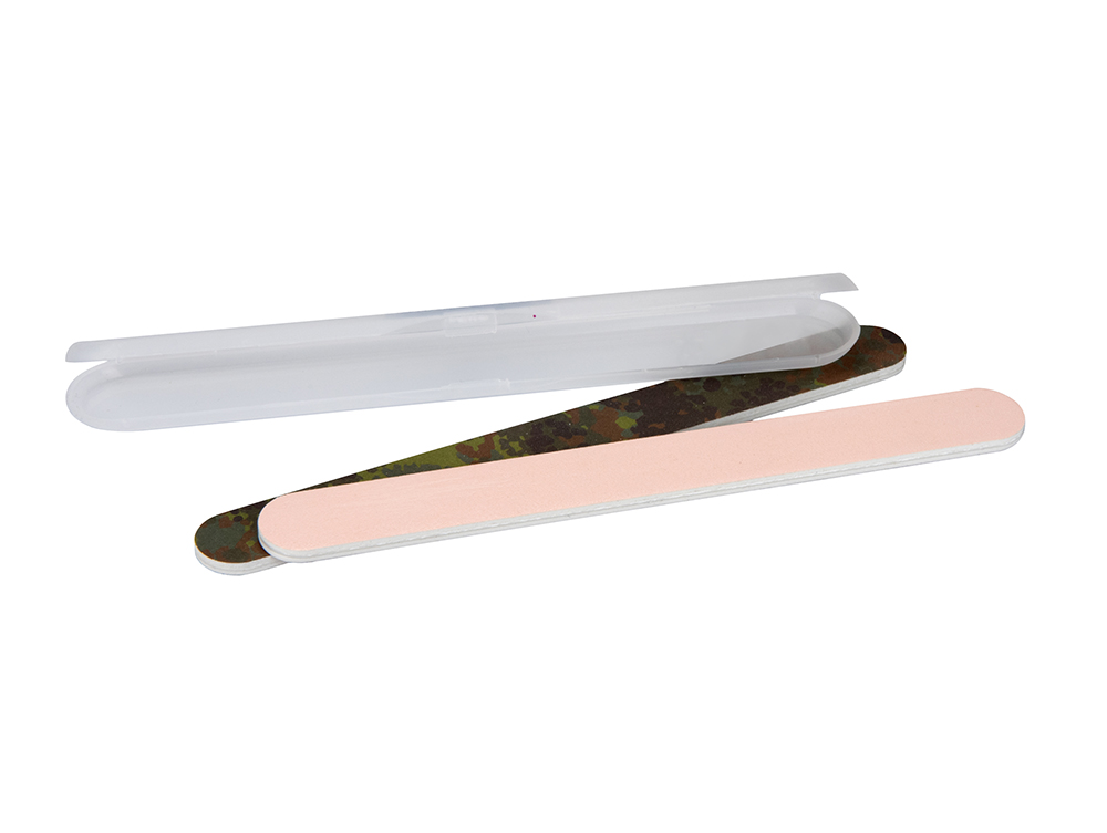 DS-080_Nagelfeile_CMYKTarnfleck_Standardrosa_neutral_Arbeitflaeche_vergroessert